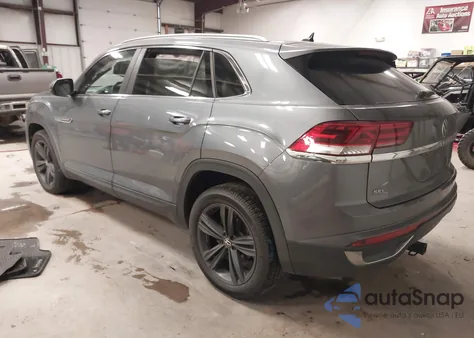 2020 Volkswagen Atlas Cross Sport 2.0T Sel/2.0T Sel Premium/2.0T Sel Premium R-Line/2.0T Sel R-Line from USA, damaged, VIN 1V2MC2CA5LC206599